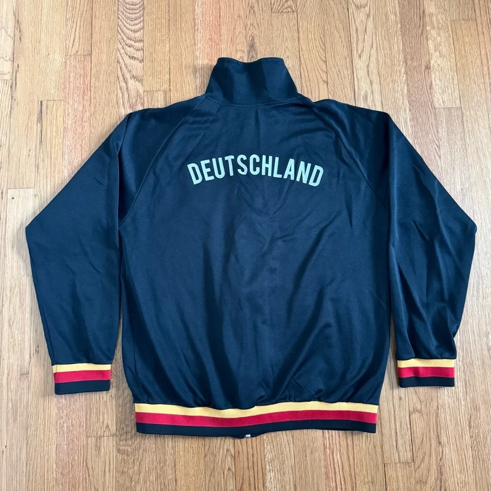 Men’s Black Full Zip Jacket